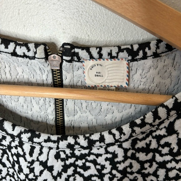 Anthropologie Postmark Leopard Print Top small - Picture 3 of 5